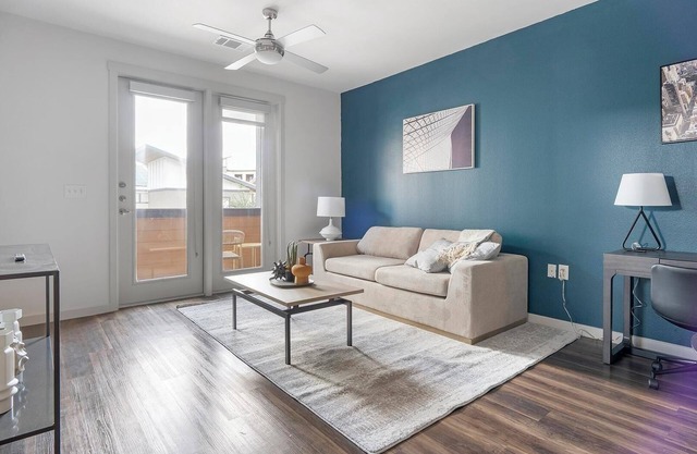 Landing | Stunning 1BD, Gym, Game Room