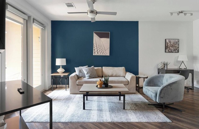 Landing | Stunning 1BD, Game Room, Courtyard