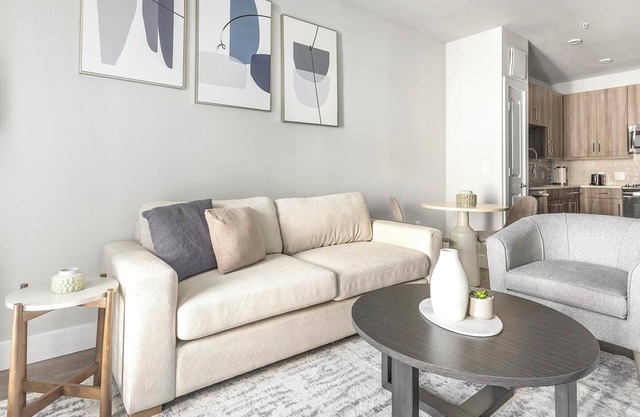 Landing | Stylish 1BD, Game Room, Clubhouse