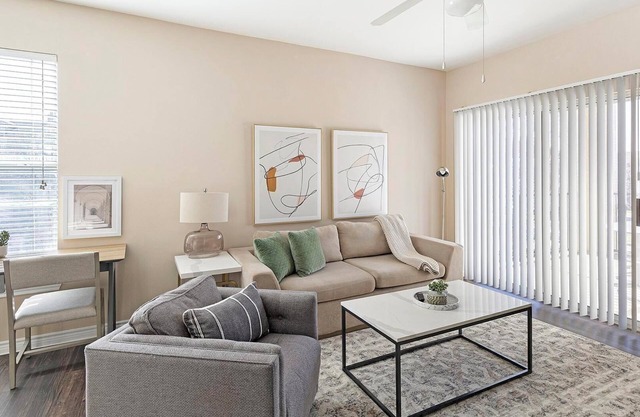 Landing | Stylish 1BD, Pool, Rooftop Lounge