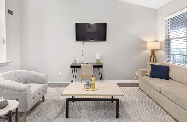 Landing | Stylish 1BD, Gym, Game Room