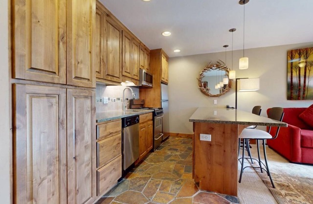 Landmark 113 - 1 Bedroom Platinum