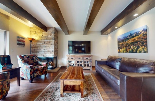 Landmark 201 - 2 Bedroom Platinum