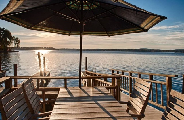 Landover Lodge | Sunsets Galore! | Lower Level Addition Complete |Sleeps 14