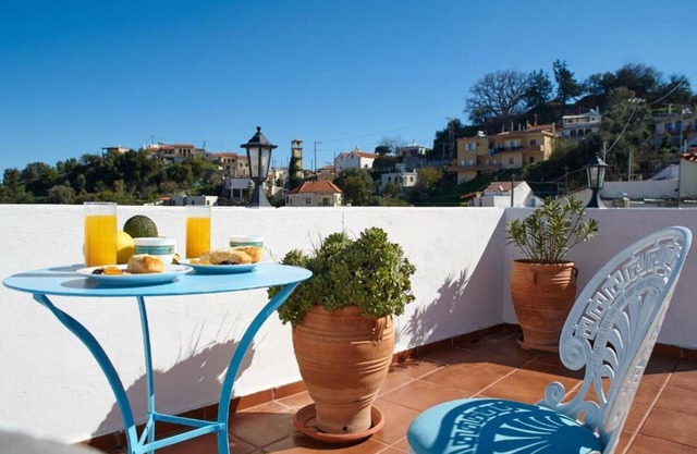 Lappa Apartments Studio with Private Yard - Village