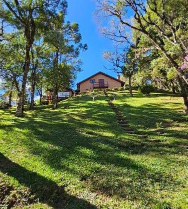 Lareira forno e fogao a lenha nas montanhas
