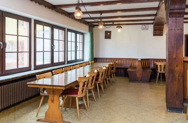 Large group house, beautifully located in Eifel.