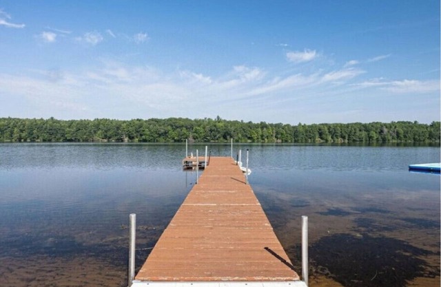 Large 7-bedroom cabin with beautiful views in welcoming Siren, Wi.