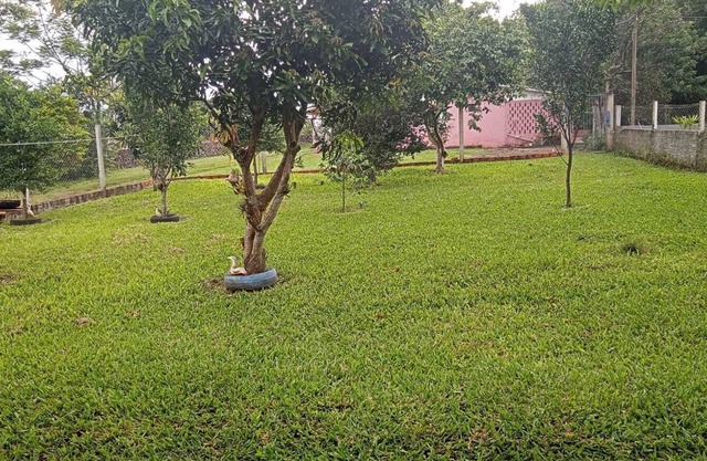 Large and comfortable country house in Foz do Iguaçu. We accept pets and children