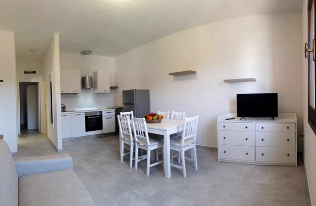 Large and sunny apartment 300 m from the sea