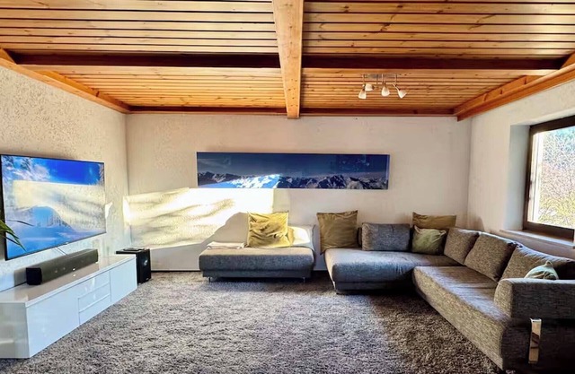 Large apartment 150 m2 with 4 bedrooms