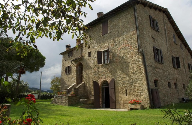 Large apartment in a farmhouse