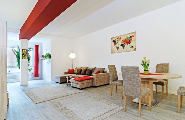 Large apartment near the forest, water and S-Bahn near Müggelsee