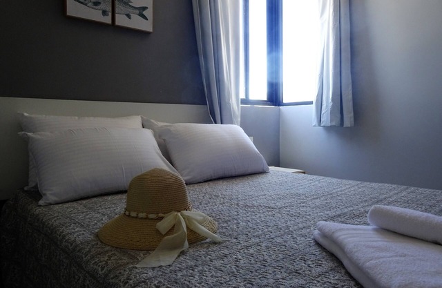 Large apartment with 2 bedrooms and 2 bathrooms. Very well equipped