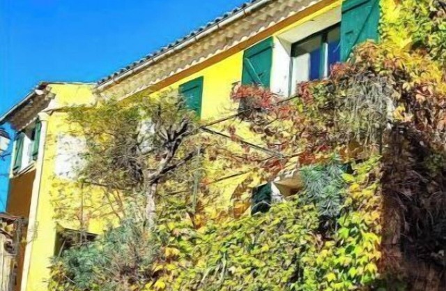 Large Artist's House with Terrace/Bright, warm and calm!