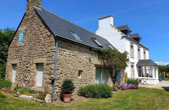 Large comfortable family house near the sea