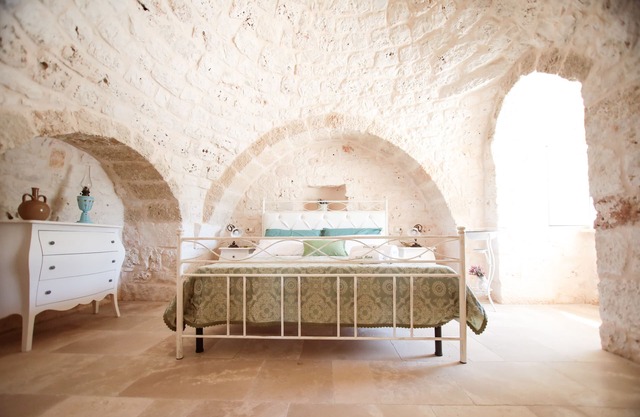 Large Family-Friendly Villa With Trullo Located in the Apulian Countryside