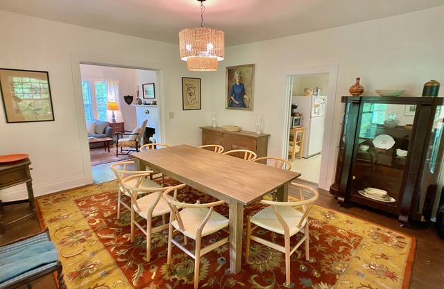 Large Family Home That Sleeps 16 Located Only 20 Minutes from Asheville