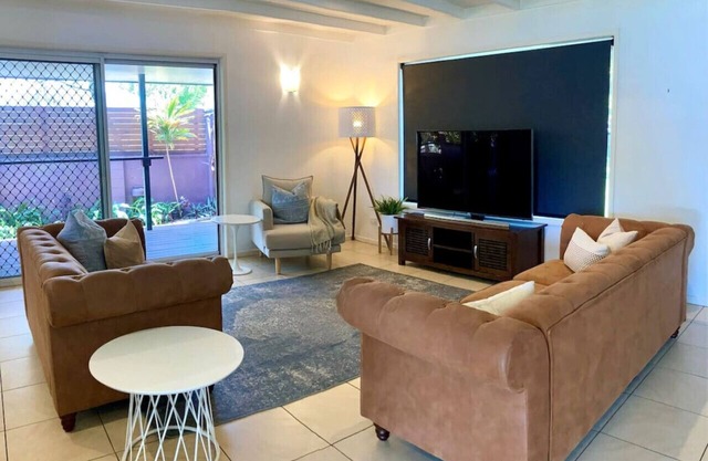 Large Family Home With Separate Studio - Buderim