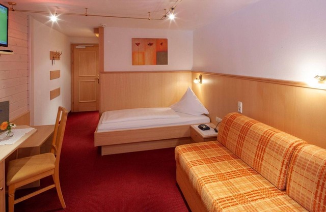 Large family room - Hotel Restaurant Alpenblume