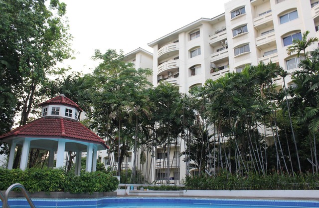 Large Family Room near MRT Ladprao