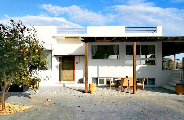 Large family villa in excellent location.