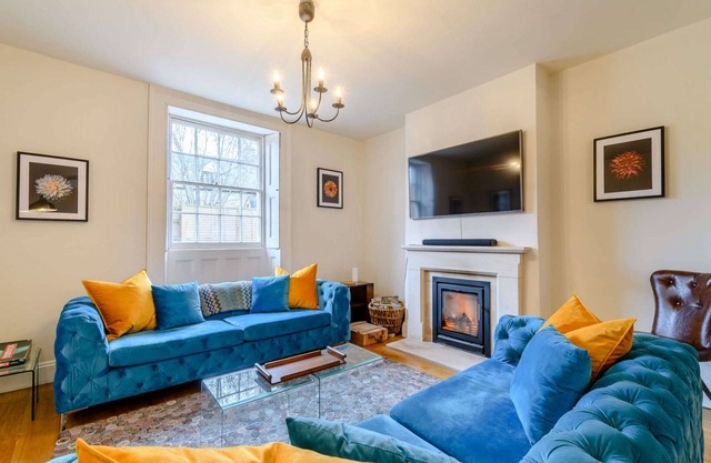 Large friendly holiday cottage near to Kingham, Daylesford and Stow on the Wold - Milton House