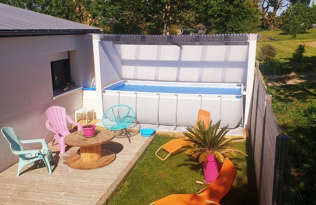 Large ground floor with heated pool