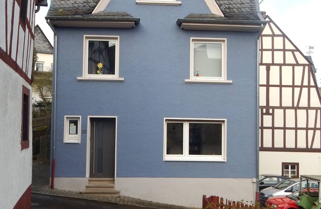 Large holiday house in Wine village with balcony and sauna sleeps 4-6