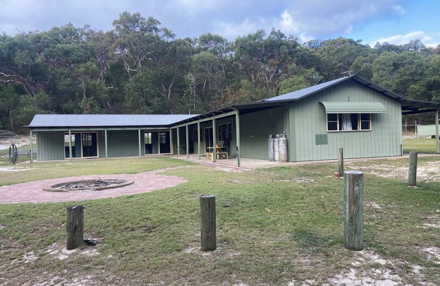 Large home, sleeps 20