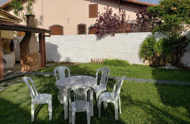 LARGE HOUSE VERY CLOSE TO THE BEACH AND THE CENTER OF SAQUAREMA (IGREJINHA)
