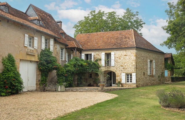 Large Idyllic Mill in Dordogne