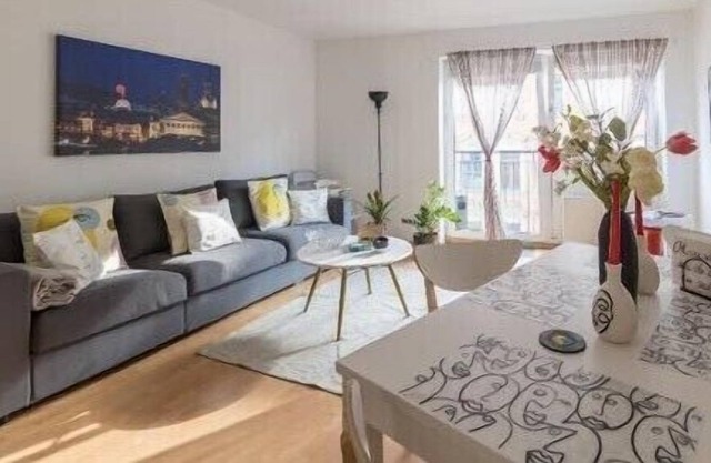 Large Louise with underground parking space, family friendly