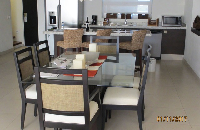 Large Luxurious 3 BR Condo - Marival Distinct Luxury Resort -Platinum Benefits!