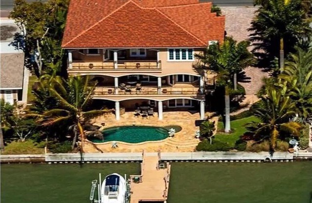 Large Mediterranean Oasis - Water Views & Pool