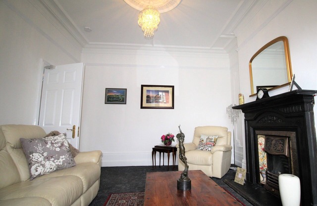 Large Period Property - Beautifully Refurbished