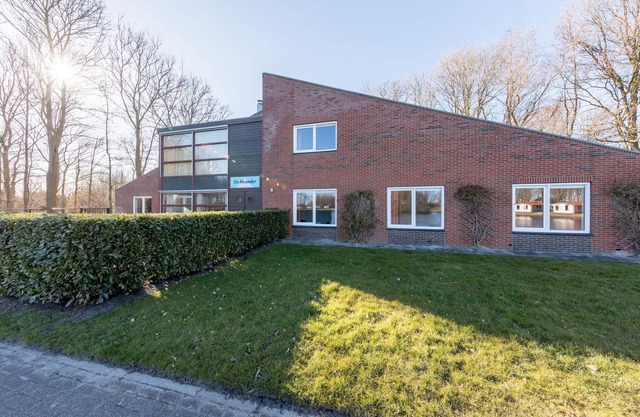 Large Pet-Friendly Lodg