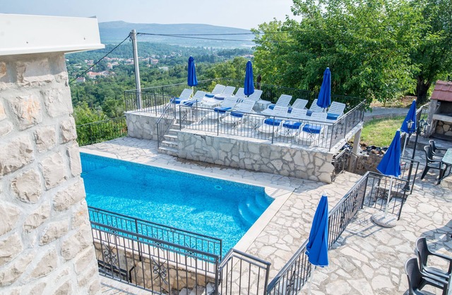Large Pool, Sun Terraces, Sea and Mountain Views, Sea 2 kms,Family Friendly