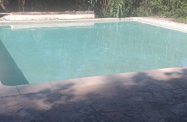 Large Provencal farmhouse with swimming pool Domaine les Mareliers