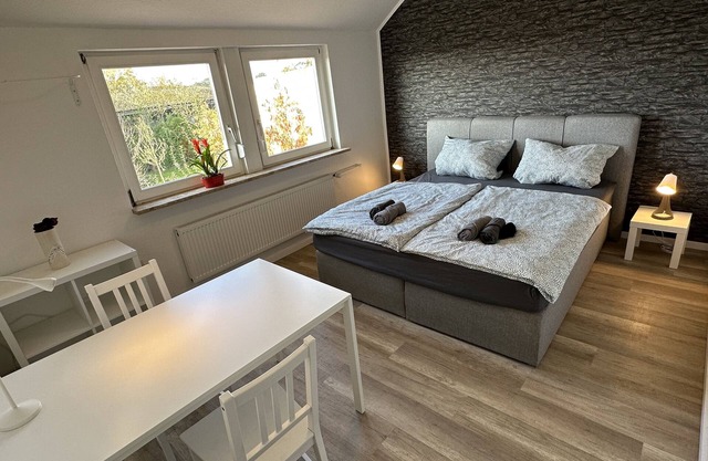 Large, quiet holiday apartment close to the center, space for the whole family