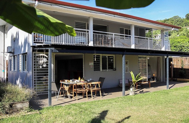 Large, quiet T4 apartment in the heart of Papeete