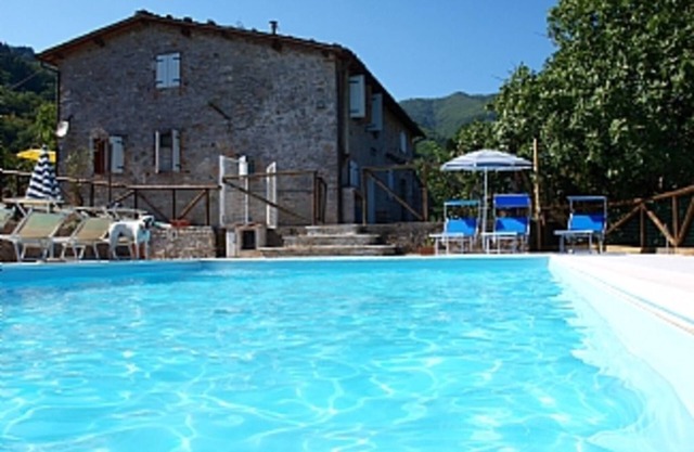 Large Restored Farmhouse With Private Pool