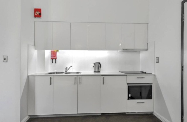 Large studio Kings Cross 401