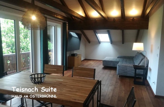 Large Teisnach Suite with a fantastic view over the Teisnachtal valley