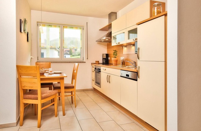 Large vacation apartment (70sqm) with balcony and garden