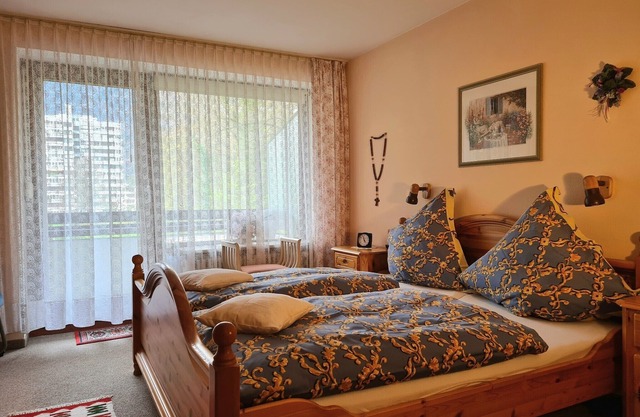 Large vacation apartment- 6 persons, 83sqm, 2 bedrooms, 2 balconies