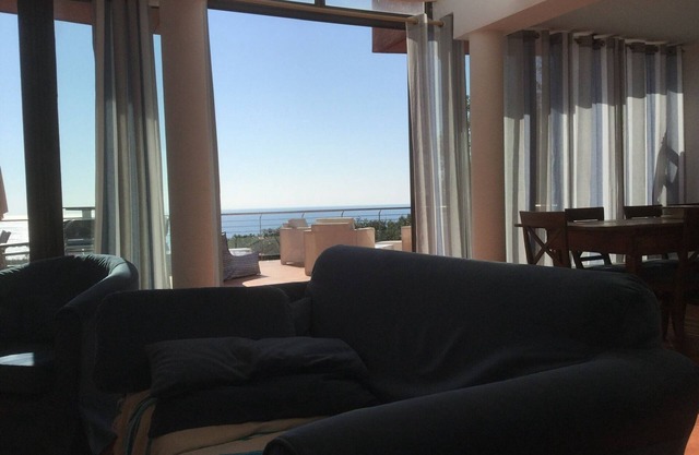 Large villa with pool, exceptional views