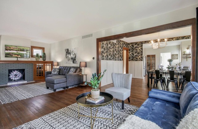 Large vintage home perfect for families!