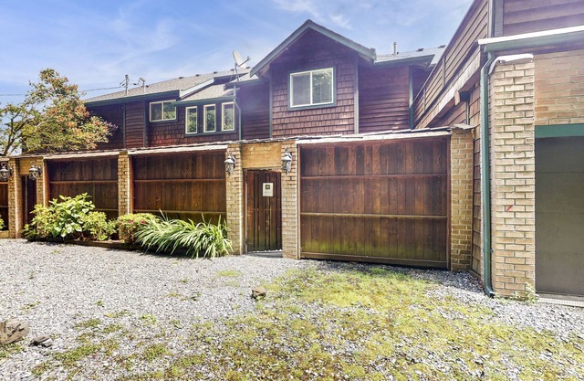 Large waterfront estate with main house, townhouse w/hot tub + studio cottage