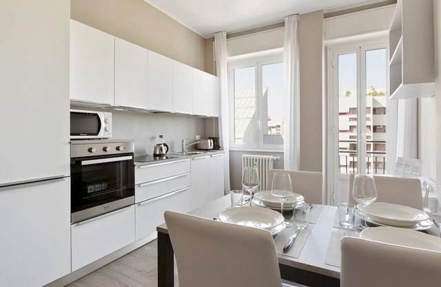 Largo Allegri 4 - Apartment Milan